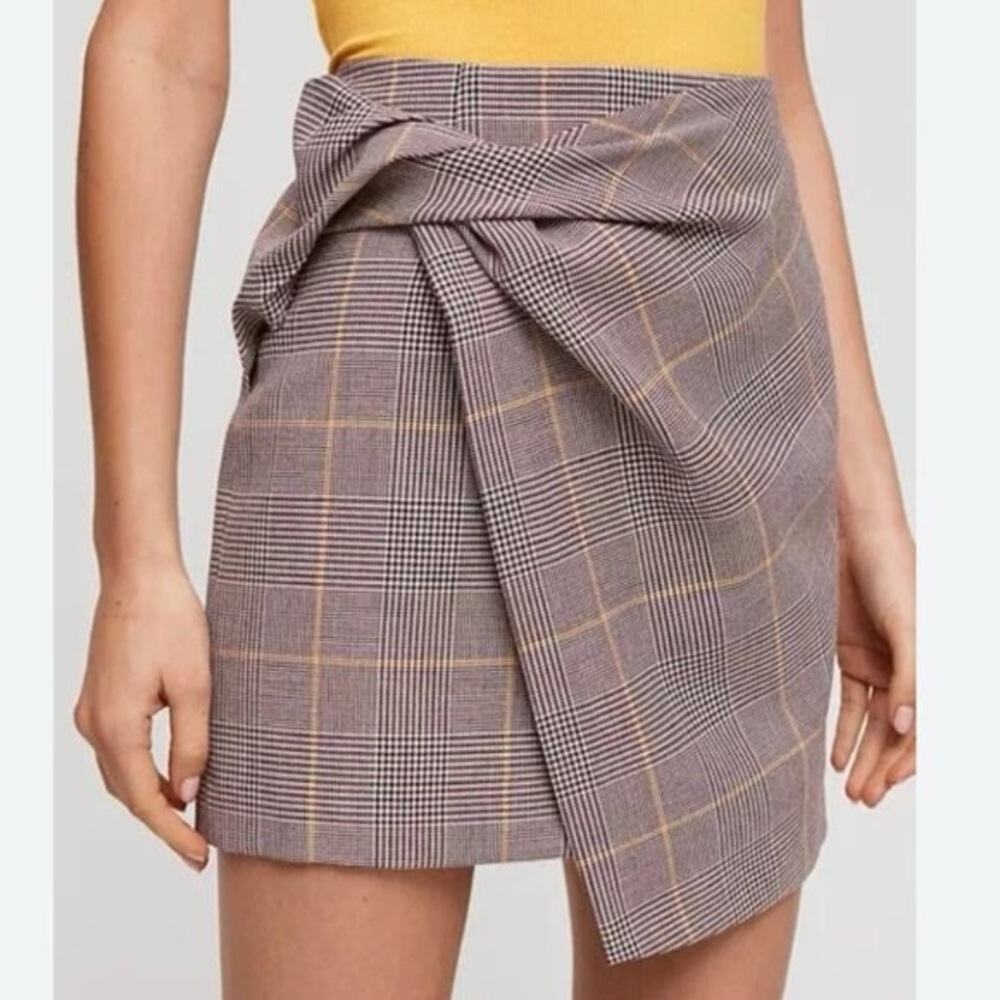 Babaton skirt